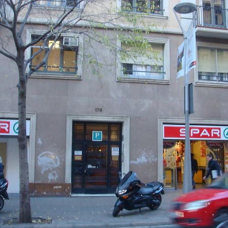 Hostal Muntaner 바르셀로나 외부 사진