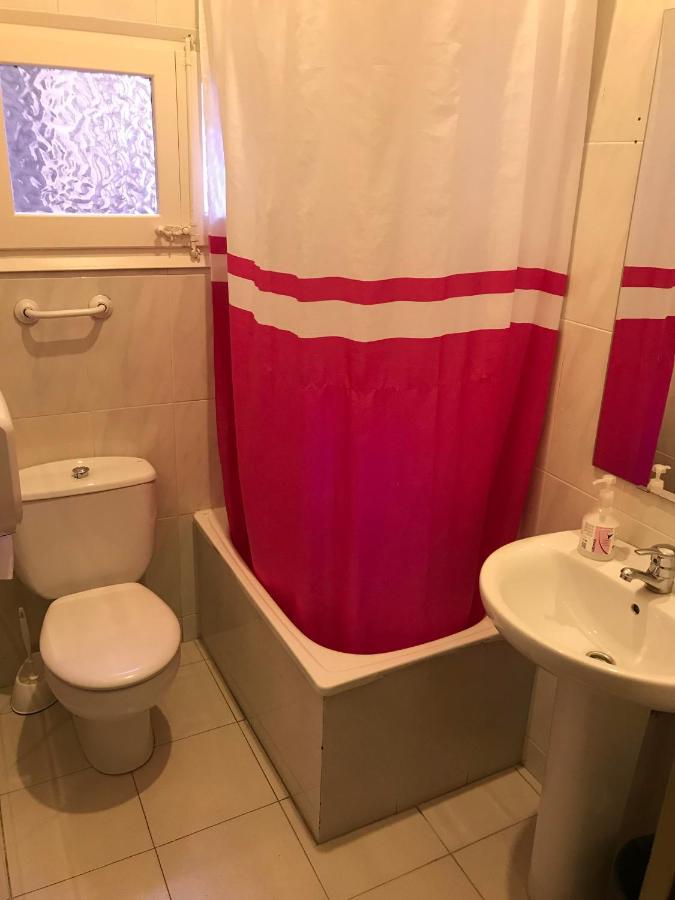 Hostal Muntaner 바르셀로나 외부 사진